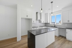 8557 Huxbury Drive Calgary, AB T2A 4Y1