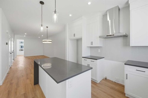 8557 Huxbury Drive, Calgary, AB 