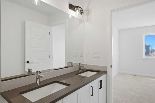 8557 Huxbury Drive, Calgary, AB 