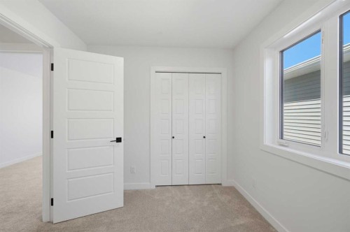 8557 Huxbury Drive, Calgary, AB 