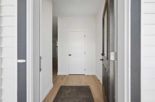 8557 Huxbury Drive, Calgary, AB 