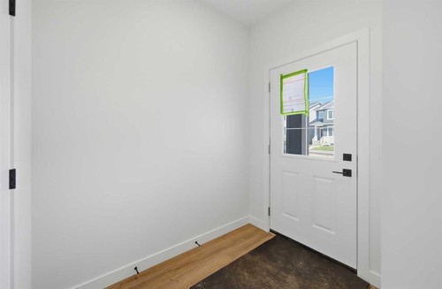 8557 Huxbury Drive, Calgary, AB 