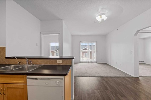 3304-70 Panamount Drive Nw, Calgary, AB 