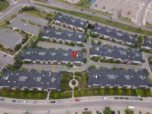 3304-70 Panamount Drive Nw, Calgary, AB 