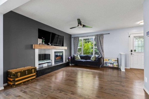 103 Copperfield Heights Se, Calgary, AB 