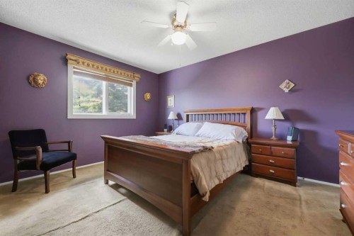 232 Hawkcliff Way Nw, Calgary, AB 