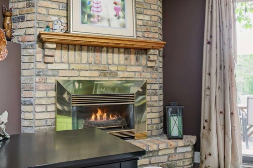 232 Hawkcliff Way Nw, Calgary, AB 