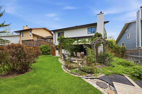 232 Hawkcliff Way Nw, Calgary, AB 