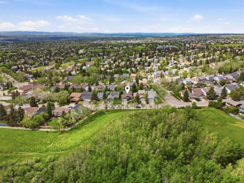232 Hawkcliff Way Nw, Calgary, AB 