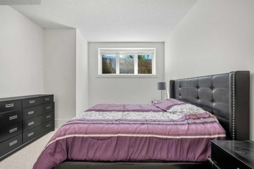 2412 28 Avenue Sw, Calgary, AB 
