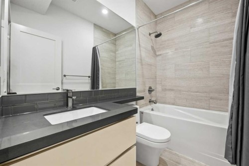 2412 28 Avenue Sw, Calgary, AB 