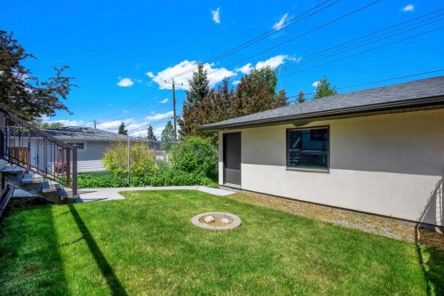 2412 28 Avenue Sw, Calgary, AB 