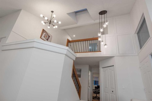 8266 Edgebrook Drive, Calgary, AB 