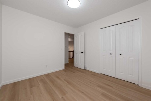 8266 Edgebrook Drive, Calgary, AB 
