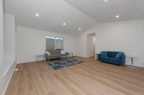 8266 Edgebrook Drive, Calgary, AB 