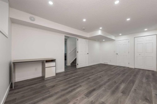 8266 Edgebrook Drive, Calgary, AB 