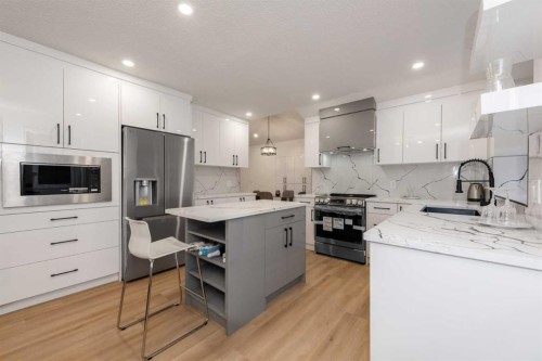 8266 Edgebrook Drive, Calgary, AB 