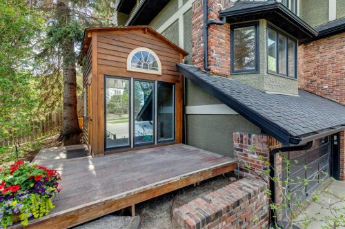 3013 Montcalm Crescent Sw, Calgary, AB - Outdoor With Exterior