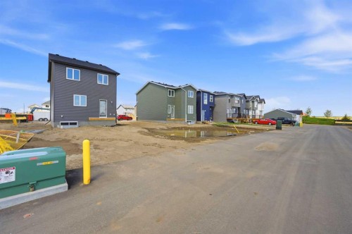 67 Huxland Road, Calgary, AB 