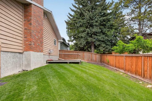 19 Deercrest Way Se, Calgary, AB 