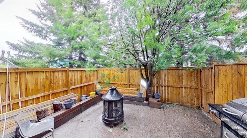 101-1305 Glenmore Trail, Calgary, AB - Outdoor