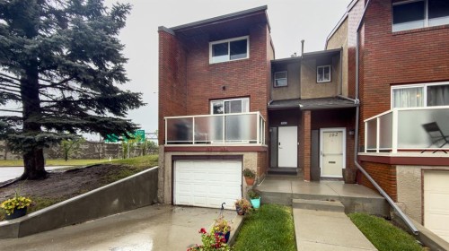 101-1305 Glenmore Trail, Calgary, AB - Outdoor