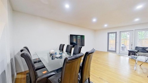 101-1305 Glenmore Trail, Calgary, AB - Indoor