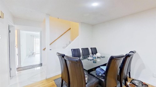 101-1305 Glenmore Trail, Calgary, AB - Indoor
