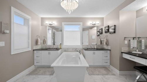 39 Nolanfield Crescent Nw, Calgary, AB 