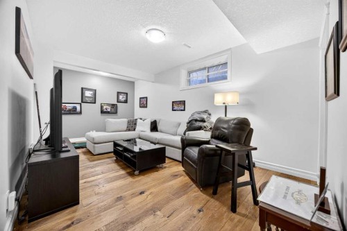 39 Nolanfield Crescent Nw, Calgary, AB 