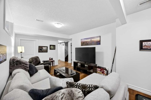 39 Nolanfield Crescent Nw, Calgary, AB 