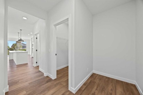 215 Sora Terrace Se, Calgary, AB 