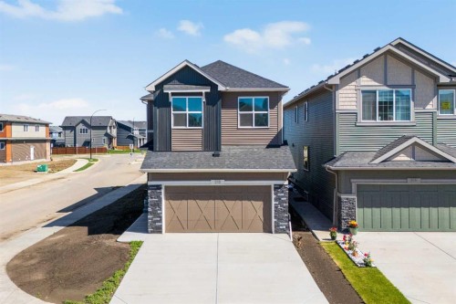 215 Sora Terrace Se, Calgary, AB 