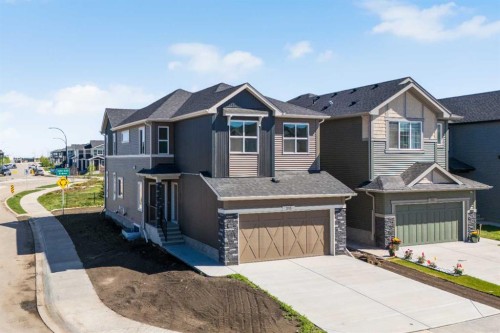 215 Sora Terrace Se, Calgary, AB 