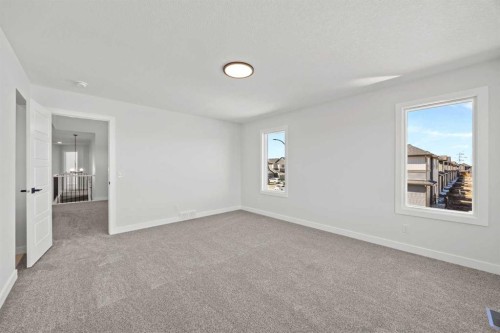 215 Sora Terrace Se, Calgary, AB 