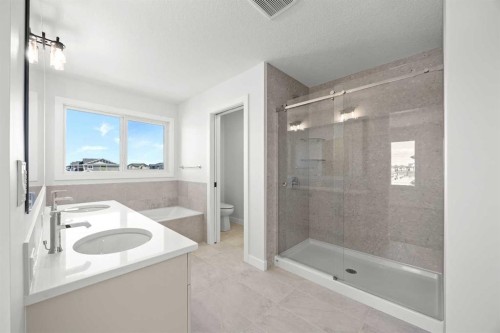 215 Sora Terrace Se, Calgary, AB 