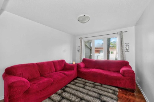 10 Falconer Terrace Ne, Calgary, AB 