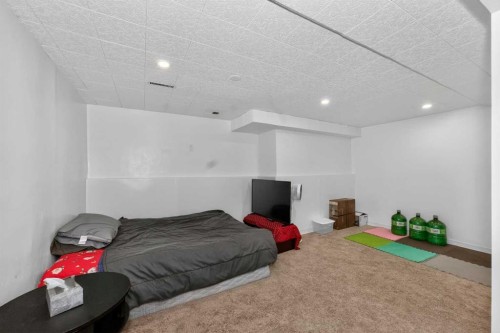 10 Falconer Terrace Ne, Calgary, AB 