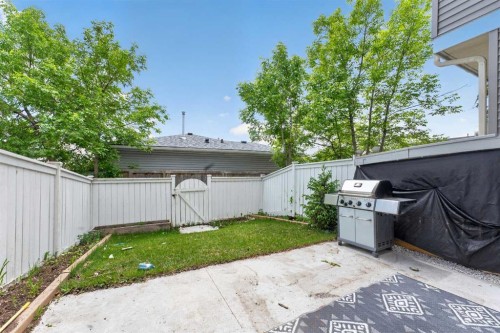 10 Falconer Terrace Ne, Calgary, AB 