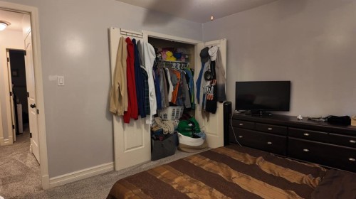 60-762 Heritage Boulevard West, Lethbridge, AB - Indoor