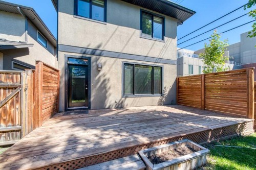 2013 1 Avenue Nw, Calgary, AB 