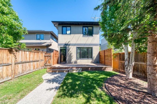 2013 1 Avenue Nw, Calgary, AB 