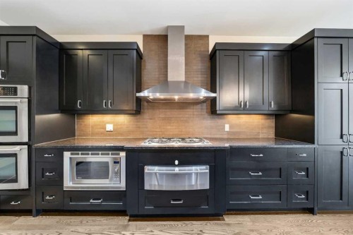 2013 1 Avenue Nw, Calgary, AB 