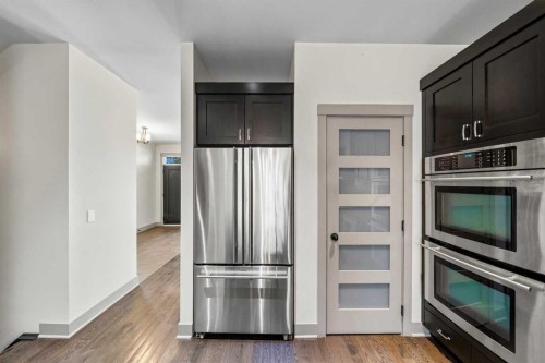 2013 1 Avenue Nw, Calgary, AB 