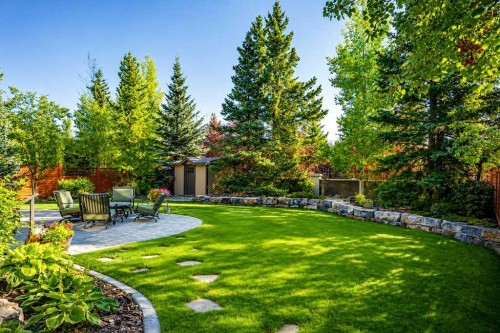 134 Aspen Ridge Place Sw, Calgary, AB 