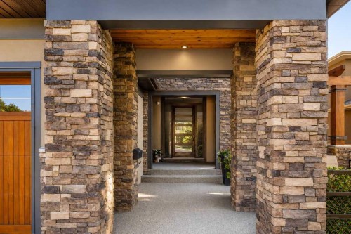 134 Aspen Ridge Place Sw, Calgary, AB 