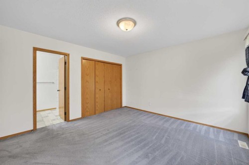 4 Westridge Drive, Didsbury, AB 