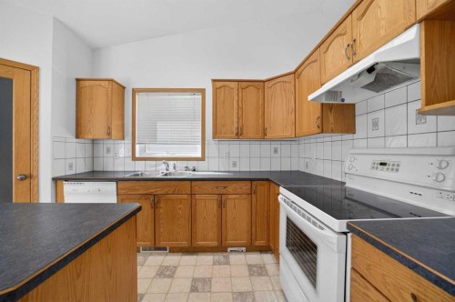 4 Westridge Drive, Didsbury, AB 