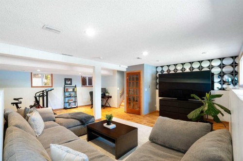 5032 Vanstone Crescent Nw, Calgary, AB 