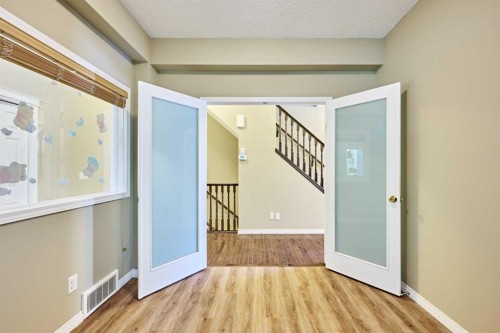 15 Silverado Saddle Court Sw, Calgary, AB 